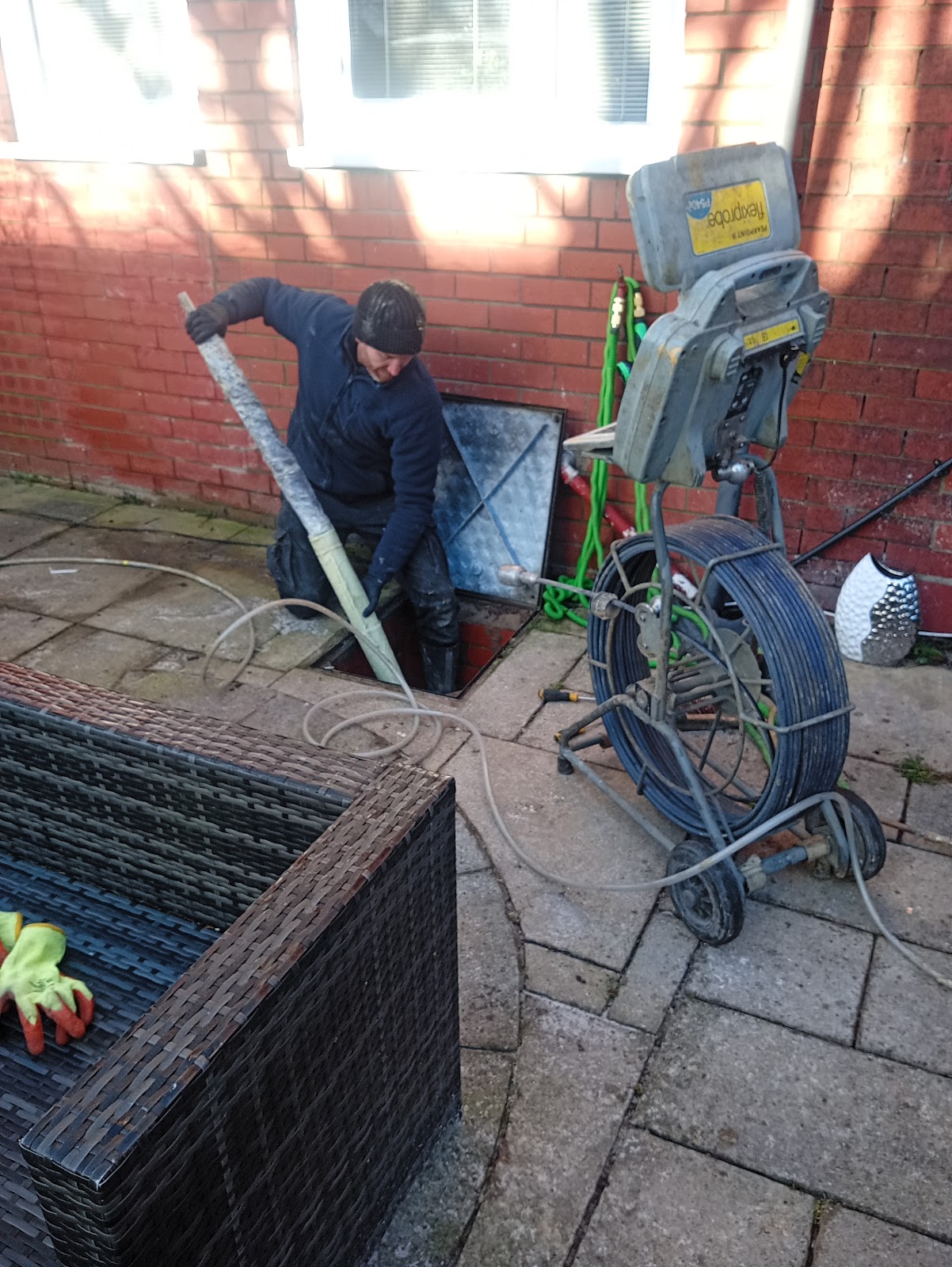 Rapid Drainage Solutions engineer at work